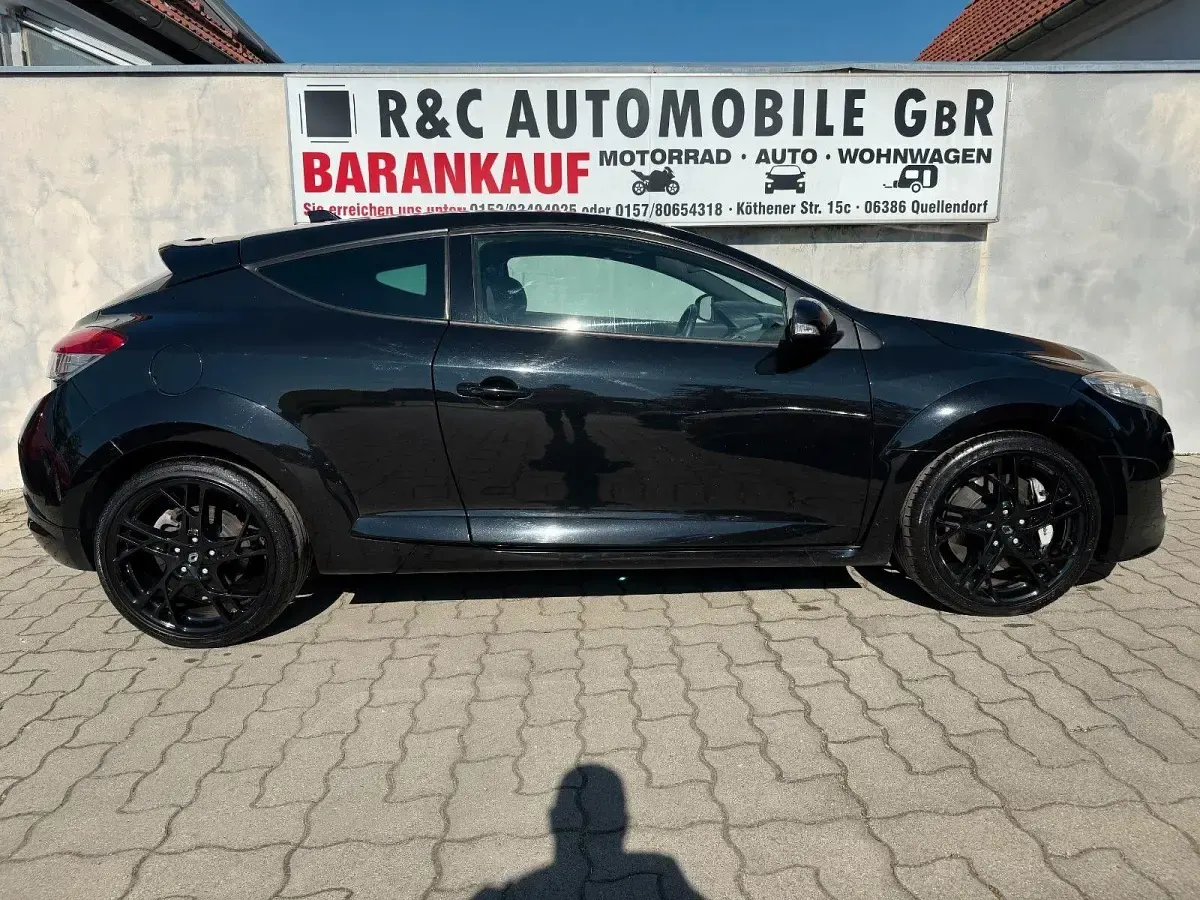 Gebraucht Renault Mégane Coupé R.S. 250 PS (183 kW) 2011 Schwarz Coupé