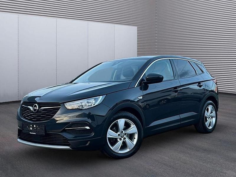 Grau Gebraucht 2018 Opel Grandland X Innovation SUV | 15.950 € (Fairer Preis) - Bild 1/4