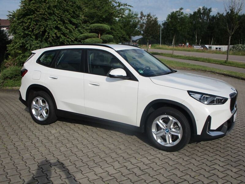 Gebraucht BMW X1 245 PS (180 kW) 2024 Weiß SUV