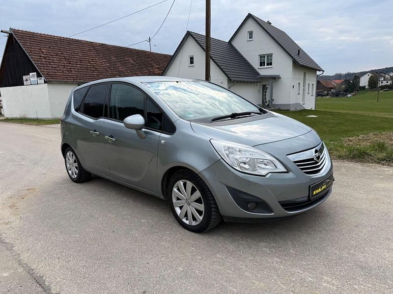 Gebraucht Opel Meriva Innovation 110 PS (80 kW) 2012 Grau Van / Kleinbus