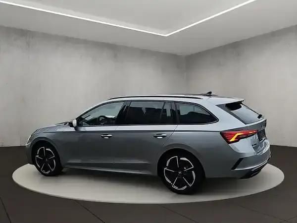 Second-hand Skoda Octavia RS 265 CP (194 kW) 2026 Argintiu Break