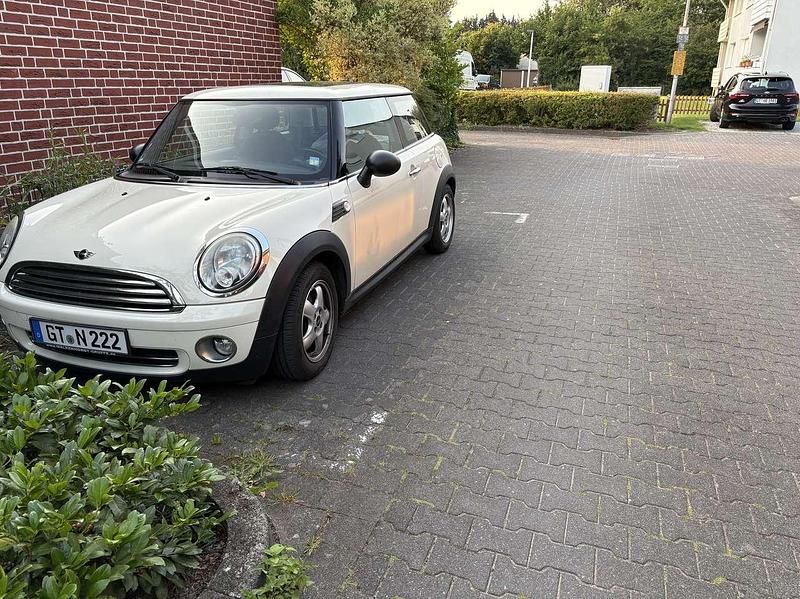 Gebraucht 2010 Mini ONE Kleinwagen | 2.500 € (Guter Preis) - Bild 1/4