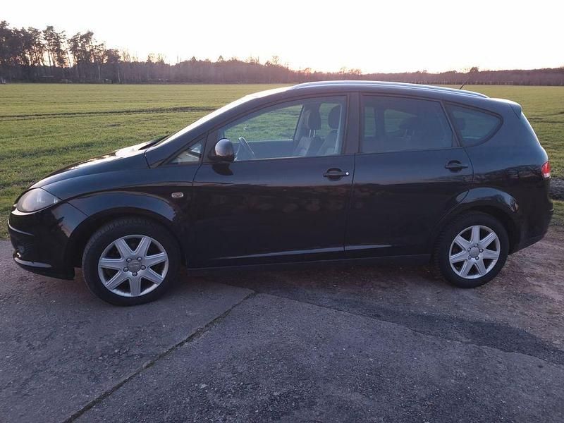 Gebraucht Seat Altea Stylance 102 PS (75 kW) 2008 Schwarz Van / Kleinbus