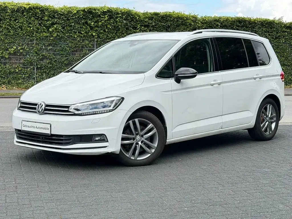 Gebraucht VW Touran Highline 190 PS (139 kW) 2017 Weiß Van / Kleinbus