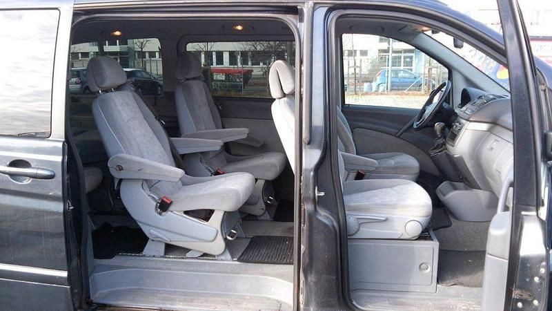 Gebraucht Mercedes Viano 218 PS (160 kW) 2004 Schwarz Van / Kleinbus