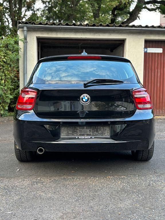 Schwarz Gebraucht 2014 BMW 116 Efficient Dynamics Kleinwagen | 7.100 € (Fairer Preis) - Bild 1/4