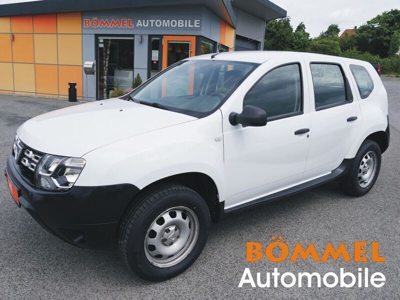 Gletscherweiß Gebraucht 2015 Dacia Duster Essentiel SUV | 6.500 € (Guter Preis) - Bild 1/4