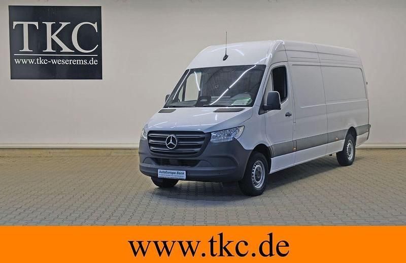 Weiß Gebraucht 2024 Mercedes Sprinter Van | 37.842 € (Guter Preis) - Bild 1/4