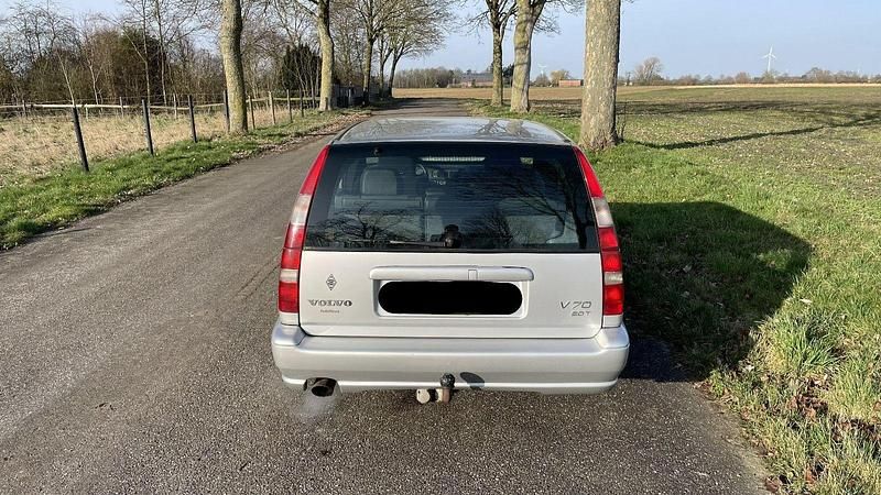 Gebraucht Volvo V70 163 PS (119 kW) 1998 Grau Kombi