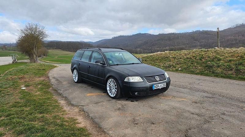 Gebraucht VW Passat 101 PS (74 kW) 2004 Schwarz Kombi