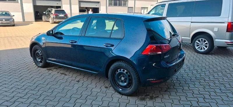 Gebraucht VW Golf VII Cup 86 PS (63 kW) 2015 Blau Limousine