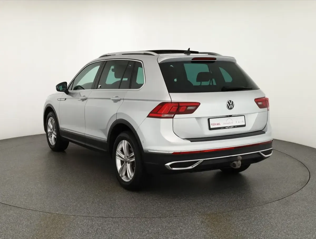 Gebraucht VW Tiguan Elegance 150 PS (110 kW) 2021 Silber SUV