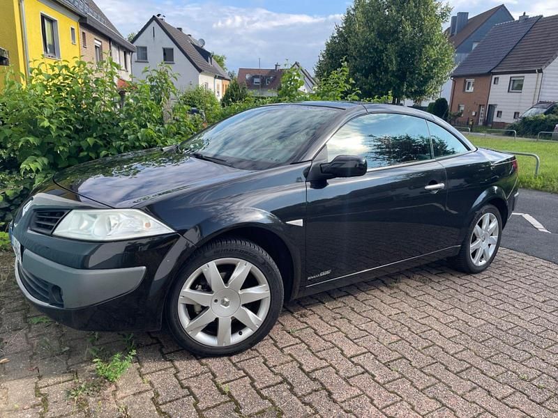 Schwarz Gebraucht 2007 Renault Mégane Cabriolet Privilege Cabrio | 2.500 € (Fairer Preis) - Bild 1/4