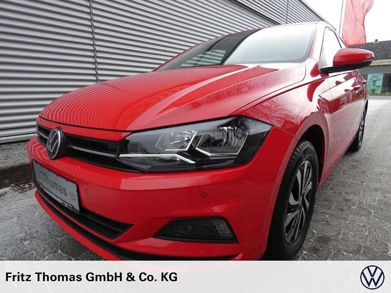 Gebraucht VW Polo Active 90 PS (66 kW) 2021 Rot Kleinwagen