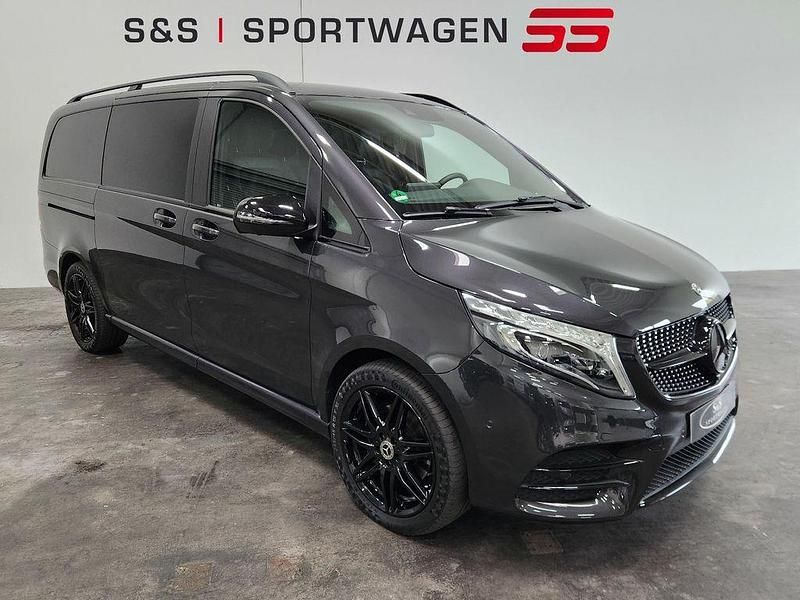 Lackfarbe graphitgrau metallic Gebraucht 2022 Mercedes V300 Exclusive Van / Kleinbus | 74.900 € (Teuer) - Bild 1/4