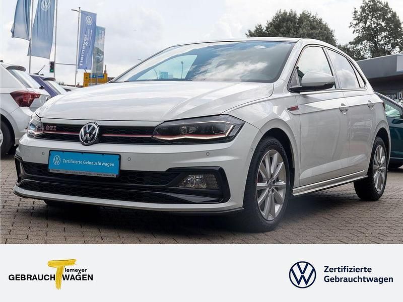 Weiß Gebraucht 2019 VW Polo Beats Limousine | 18.390 € (Fairer Preis) - Bild 1/4
