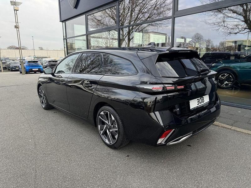 Gebraucht Peugeot 308 SW Allure 131 PS (96 kW) 2025 Schwarz Kombi