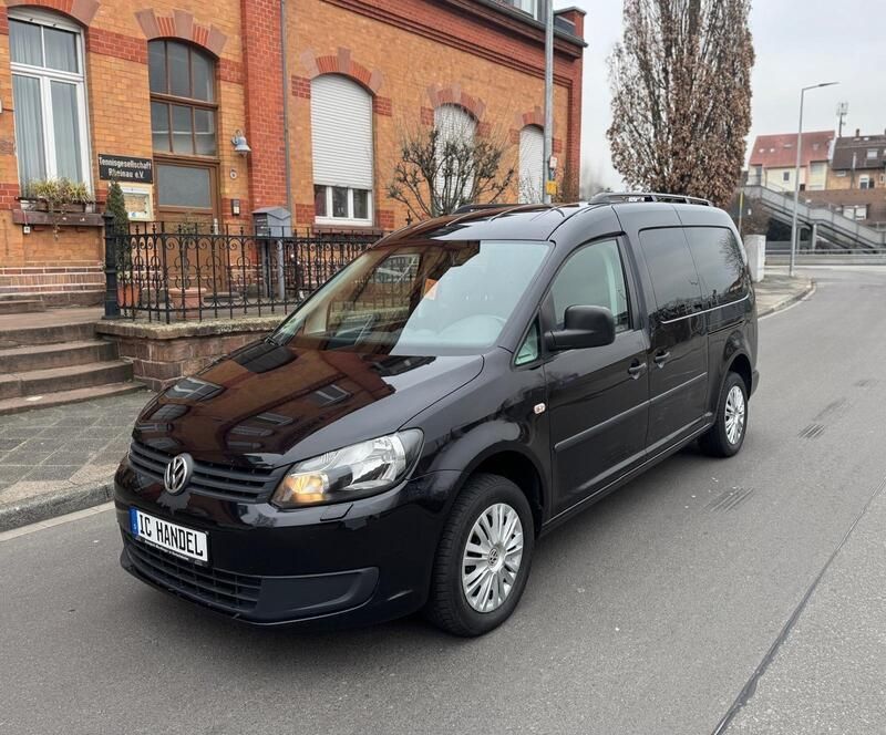 Schwarz Gebraucht 2010 VW Caddy Maxi Startline Van / Kleinbus | 6.950 € - Bild 1/4