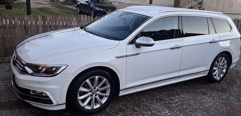 Gebraucht VW Passat Highline 150 PS (110 kW) 2018 Weiß Kombi