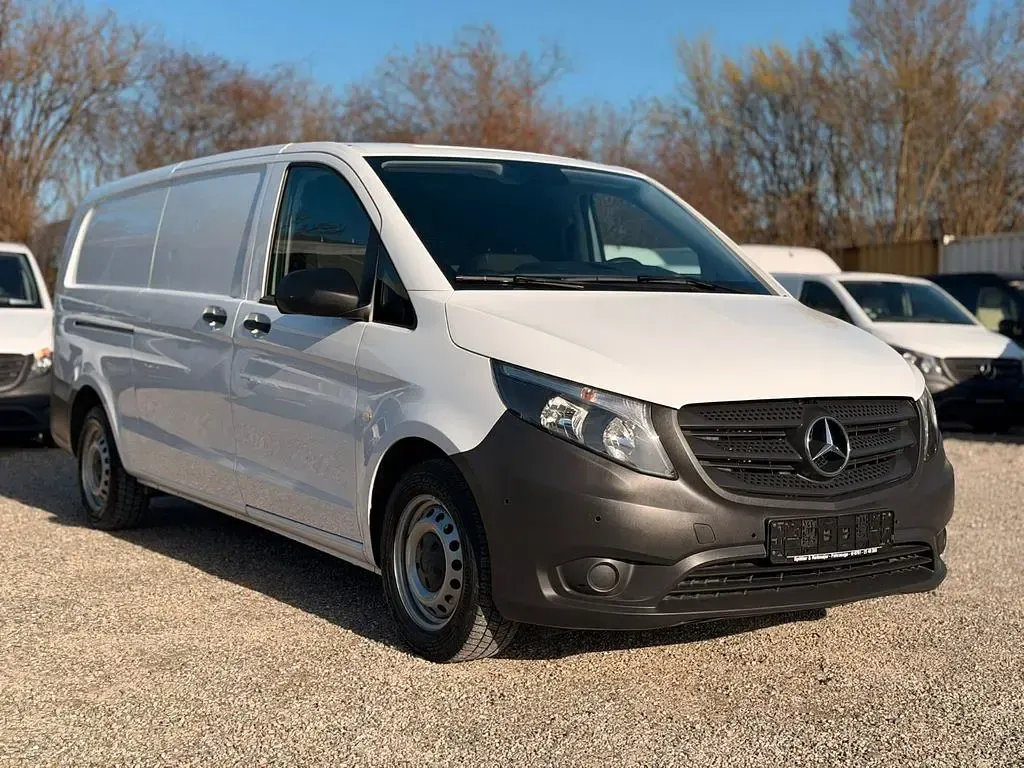 Gebraucht Mercedes Vito 136 PS (100 kW) 2019 Weiß Van
