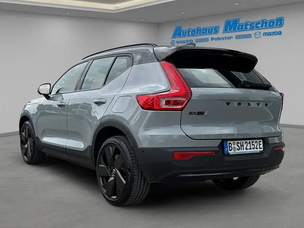 Gebraucht Volvo EX40 Plus 185 kW (252 PS) 2026 Grau SUV