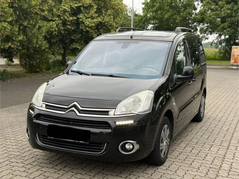 Schwarz Gebraucht 2012 Citroën Berlingo Exclusive Van / Kleinbus | 2.990 € (Guter Preis) - Bild 1/4