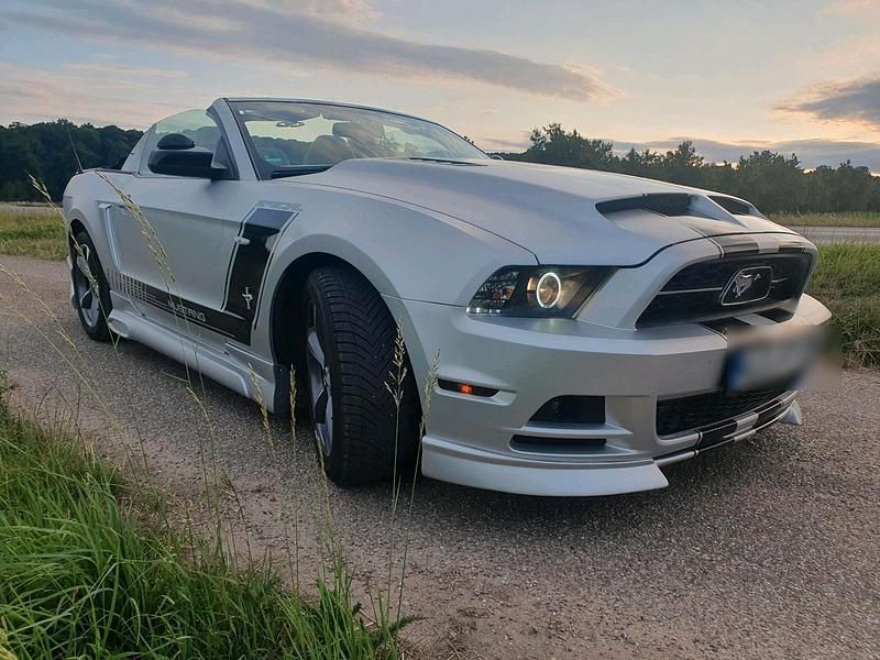 Gebraucht Ford Mustang 306 PS (225 kW) 2013 Silber Cabrio