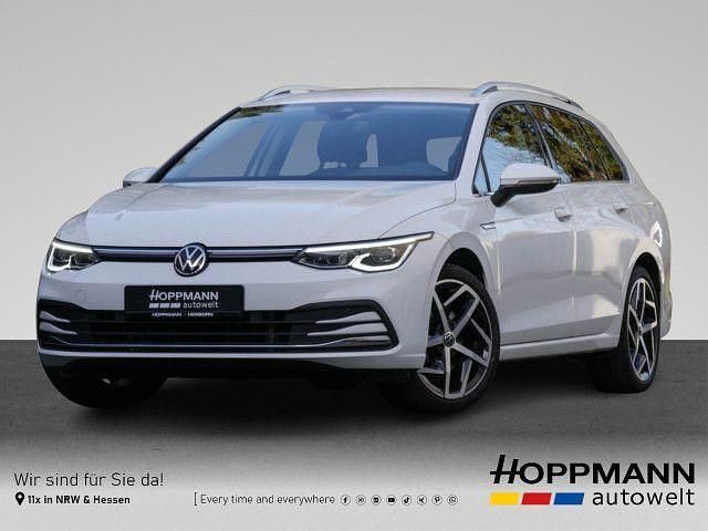 Weiß Gebraucht 2023 VW Golf VIII Style Kombi | 27.480 € (Etwas zu teuer) - Bild 1/4
