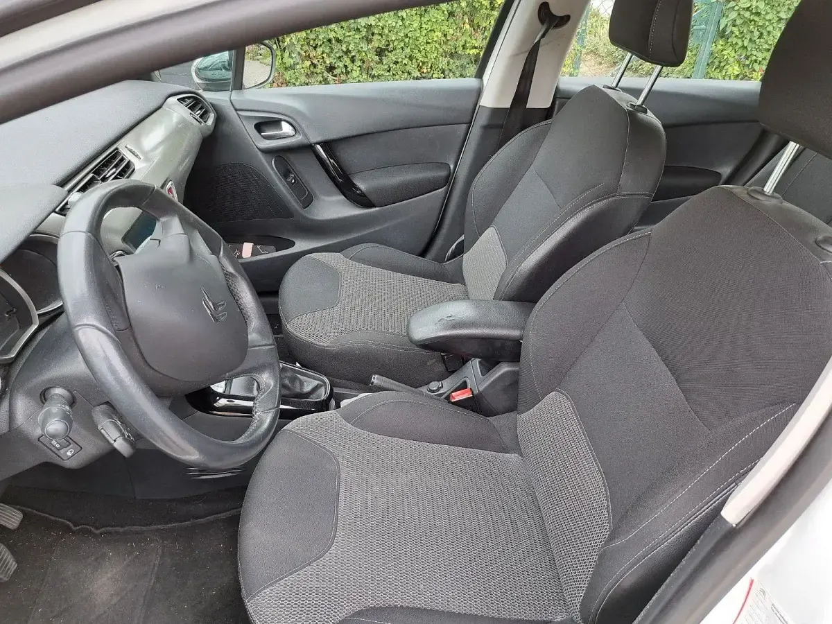 Gebraucht Citroën C3 PureTech 82 PS (60 kW) 2014 Weiß Kleinwagen