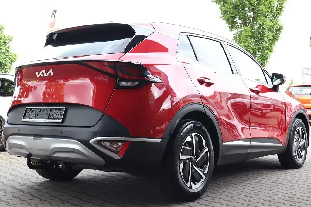 Gebraucht Kia Sportage 150 PS (110 kW) 2023 Rot SUV