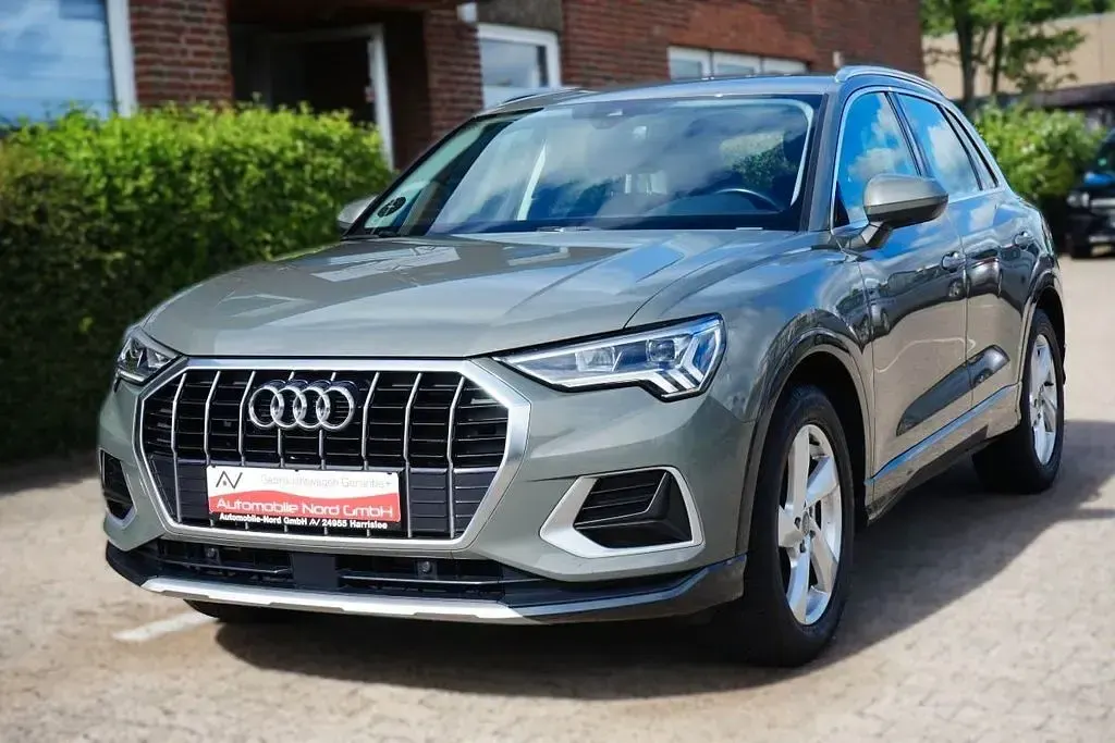 Gebraucht Audi Q3 Advanced 150 PS (110 kW) 2019 Chronosgrau metallic SUV