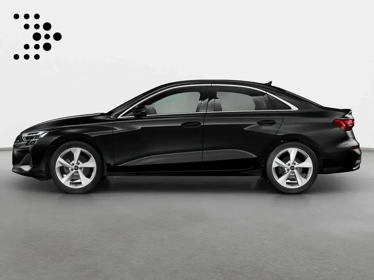 Gebraucht Audi A3 Advanced Plus 150 PS (110 kW) 2025 Mythosschwarz metallic Limousine