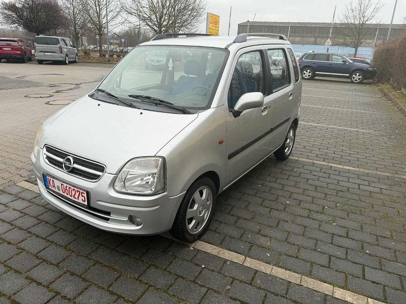 Gebraucht Opel Agila Color Edition 75 PS (55 kW) 2003 Silber Kleinwagen