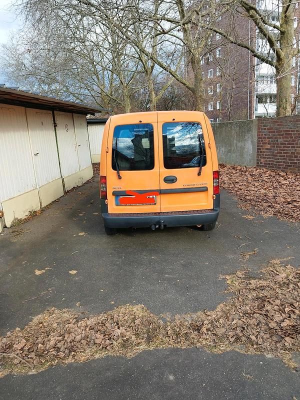 Usata Opel Combo 101 CV (74 kW) 2006 Arancione Monovolume