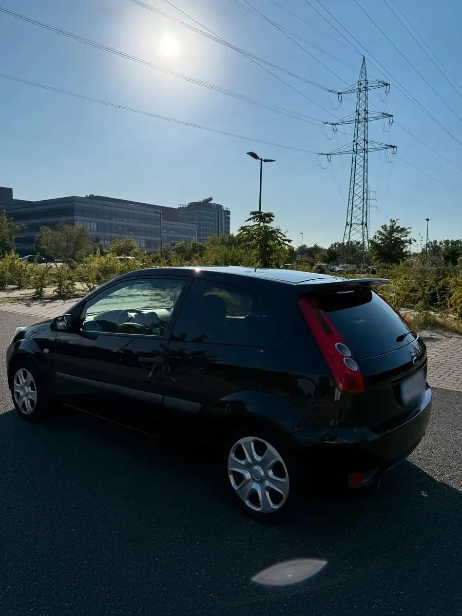 Gebraucht Ford Fiesta ST-Line 101 PS (74 kW) 2006 Schwarz Kleinwagen