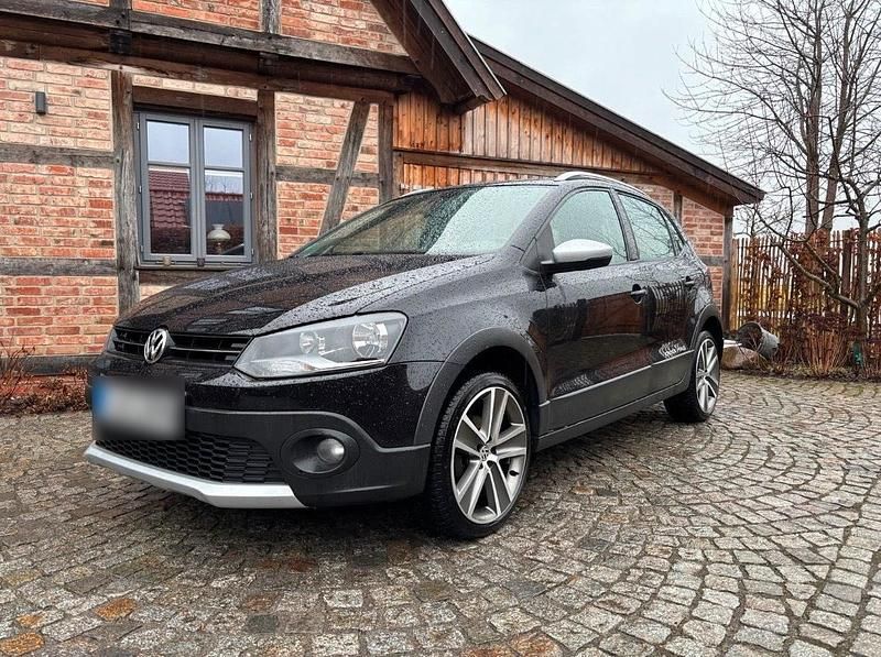 Gebraucht VW Polo Cross 70 PS (51 kW) 2011 Schwarz Kleinwagen