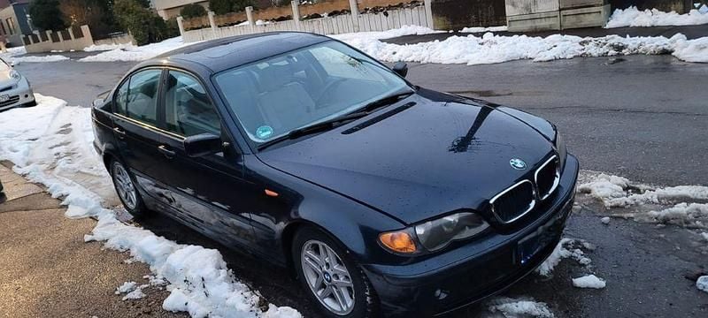 Gebraucht BMW 316 Performance 116 PS (85 kW) 2002 Blau Limousine