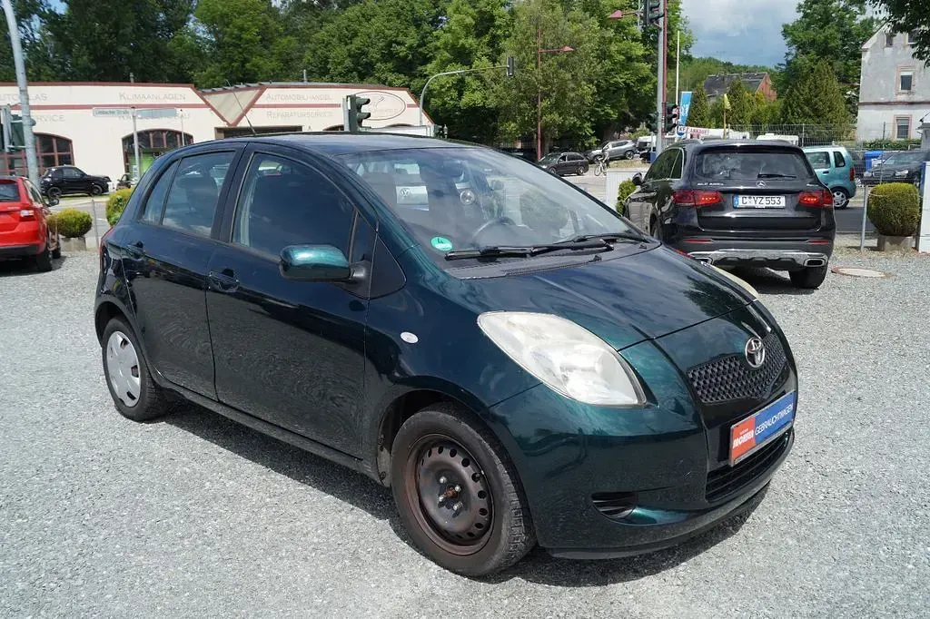 Gebraucht Toyota Yaris Sol 87 PS (63 kW) 2006 Grün Limousine