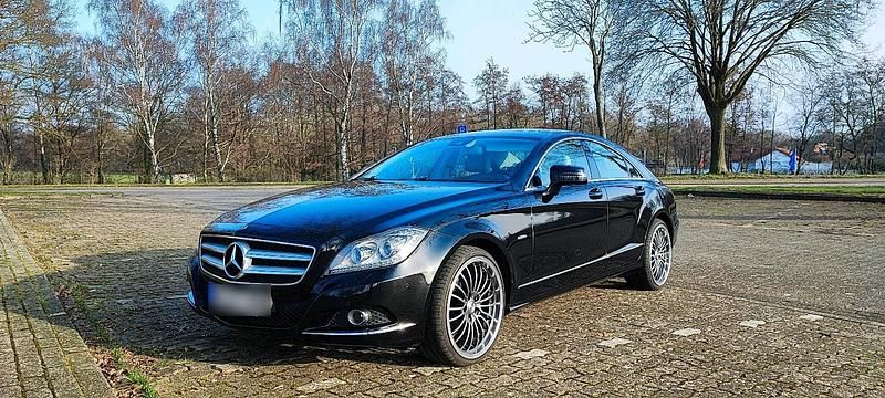 Gebraucht Mercedes CLS350 306 PS (225 kW) 2011 Schwarz Coupé