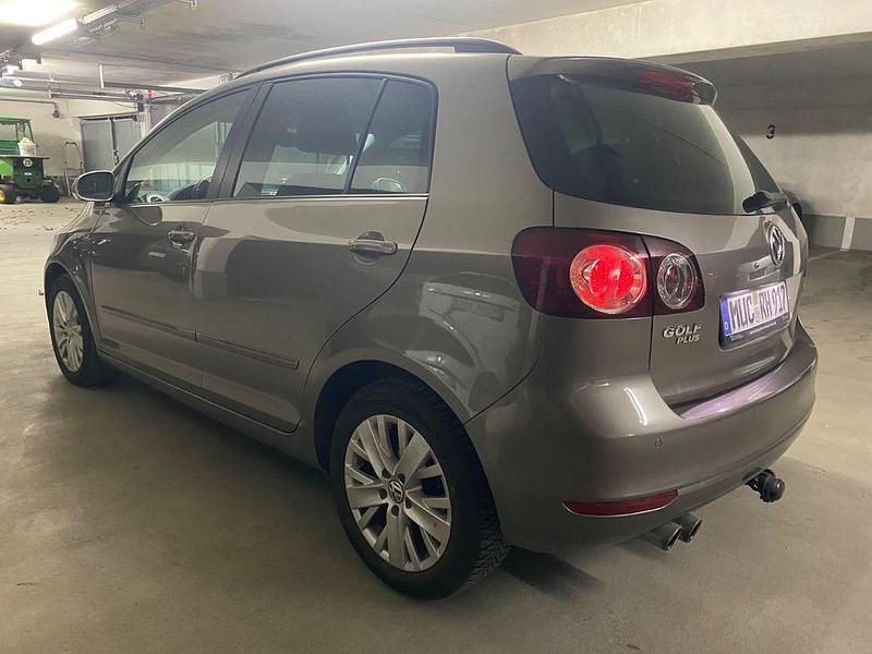 Gebraucht VW Golf Plus Cross Life 122 PS (89 kW) 2014 Van / Kleinbus