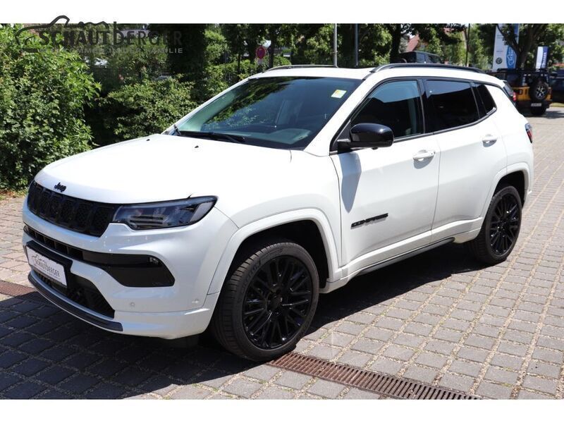 Gebraucht Jeep Compass Altitude 131 PS (96 kW) 2024 Vr296) (weiss SUV