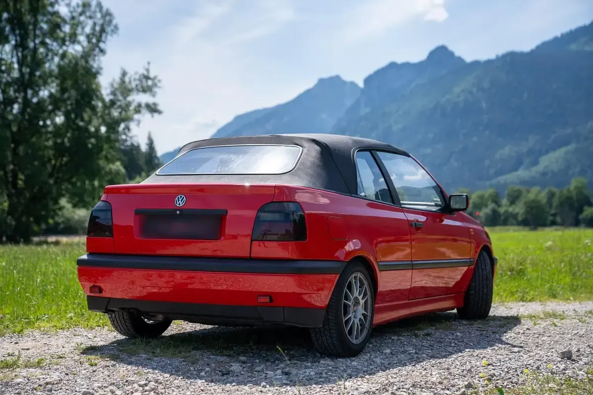 Gebraucht VW Golf Cabriolet 90 PS (66 kW) 1994 Rot Cabrio