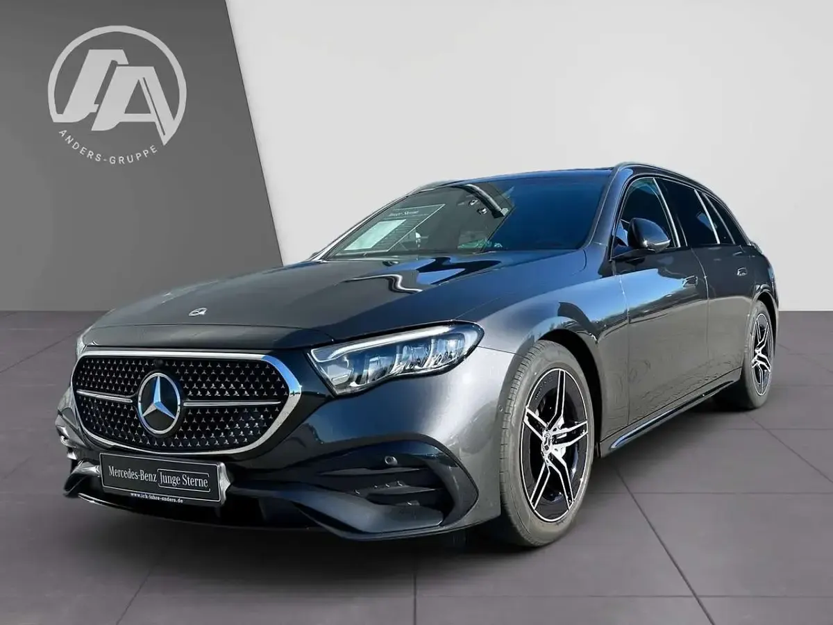 Gebraucht Mercedes E200 AMG 204 PS (150 kW) 2024 Graphitgrau Limousine