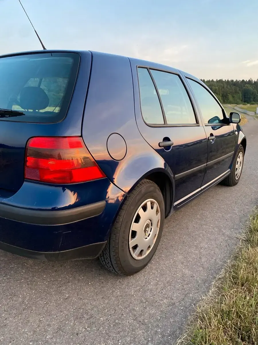 Gebraucht VW Golf IV 75 PS (55 kW) 2001 Kleinwagen