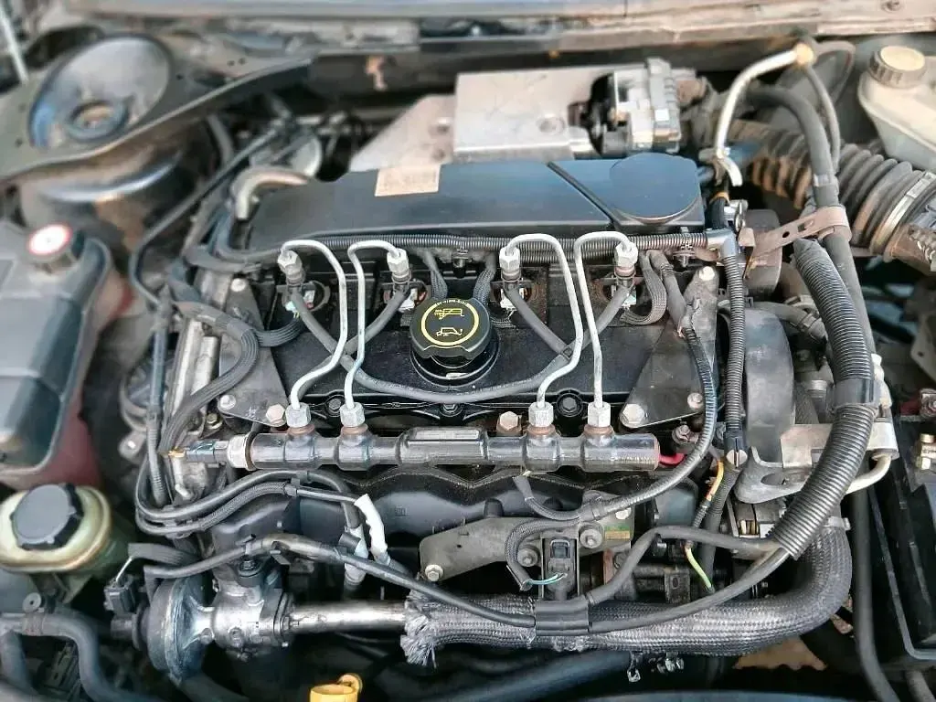 Gebraucht Ford Mondeo 131 PS (96 kW) 2004 Schwarz Kombi