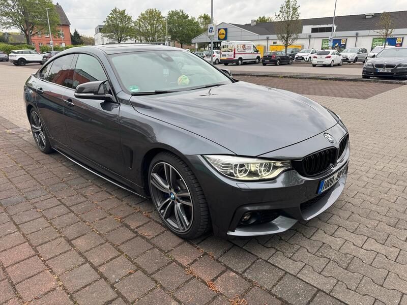 Grau Gebraucht 2016 BMW 440 Coupé | 29.999 € (Fairer Preis) - Bild 1/4
