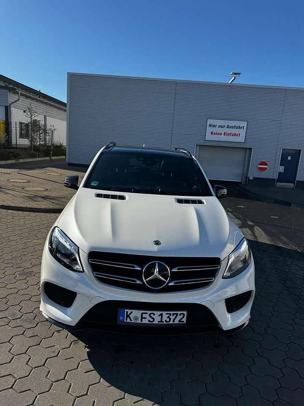 Gebraucht Mercedes GLE400 333 PS (244 kW) 2018 SUV