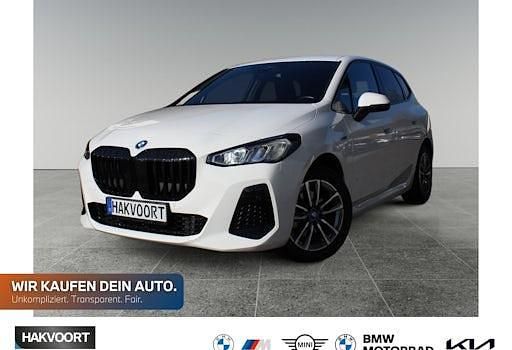 Gebraucht BMW 225 Active Tourer Shadowline 245 PS (180 kW) 2022 Weiß Van / Kleinbus