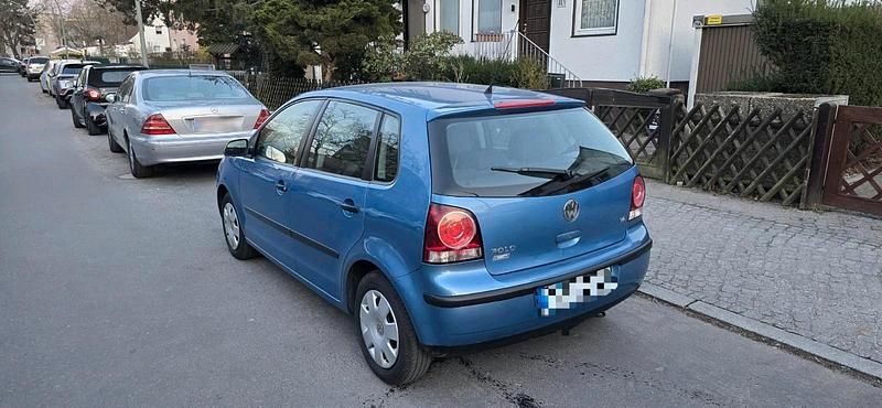 Gebraucht VW Polo 80 PS (58 kW) 2007 Blau Kleinwagen