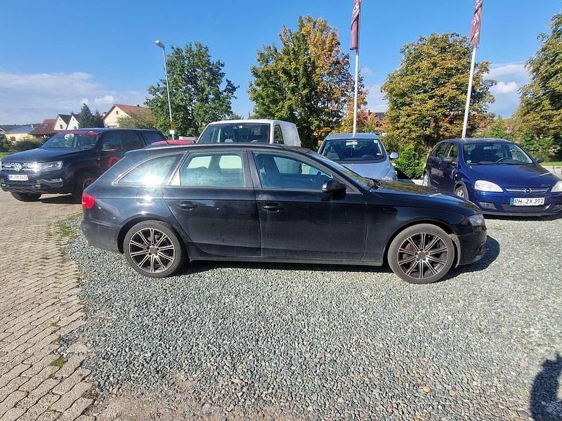 Gebraucht Audi A4 Attraction 265 PS (194 kW) 2010 Brillantschwarz Kombi